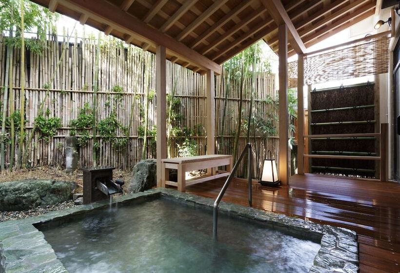 فندق Koshi No Yado Takashimaya