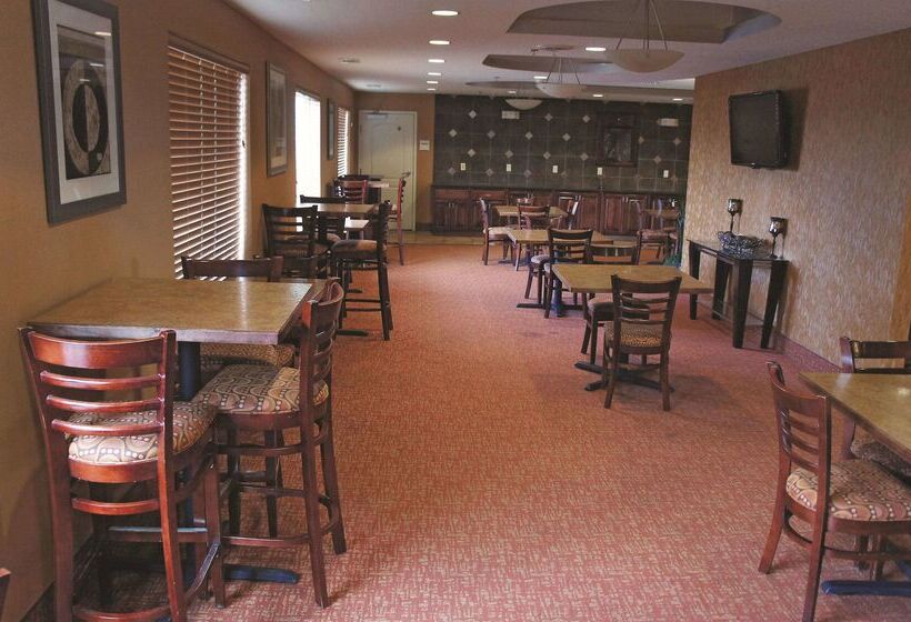 فندق La Quinta By Wyndham Bismarck