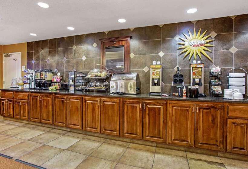 فندق La Quinta By Wyndham Bismarck