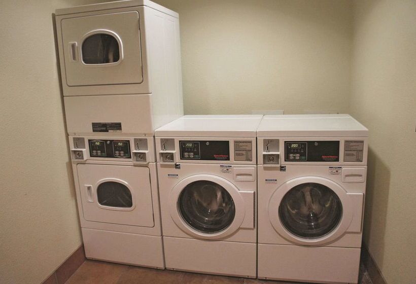 فندق La Quinta By Wyndham Bismarck