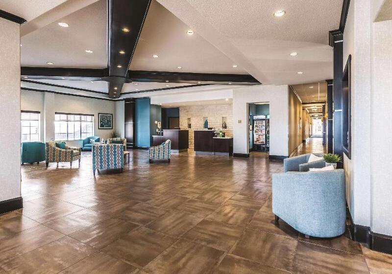 فندق La Quinta By Wyndham Dallas Grand Prairie South