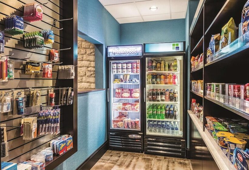 فندق La Quinta By Wyndham Dallas Grand Prairie South