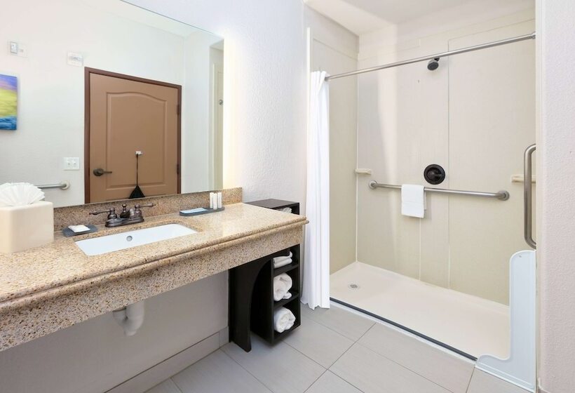 فندق La Quinta By Wyndham Dallas Grand Prairie South