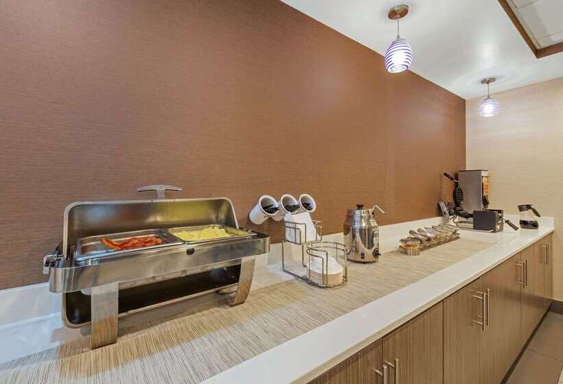 فندق La Quinta By Wyndham Jamestown