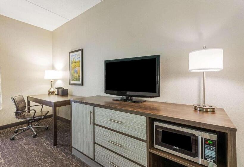 فندق La Quinta By Wyndham Jamestown