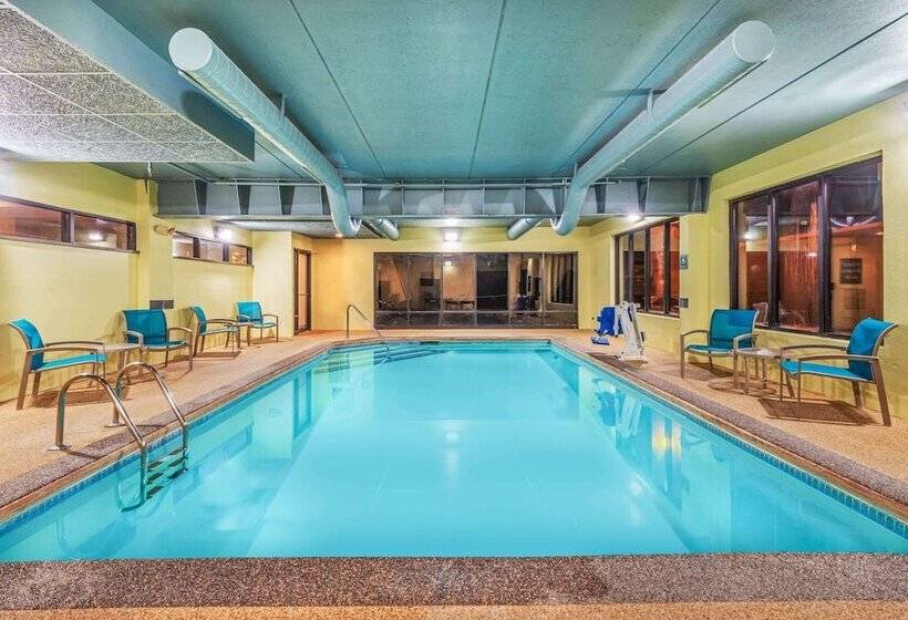 فندق La Quinta By Wyndham Jamestown