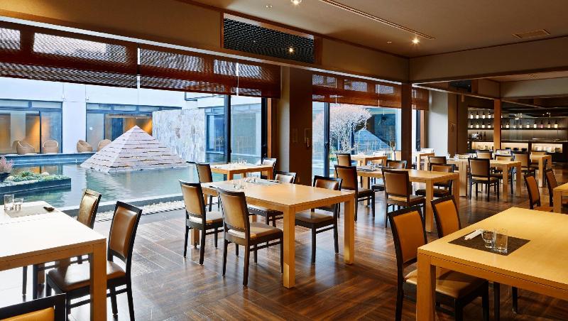 Отель Laforet Ito Onsen Yunoniwa