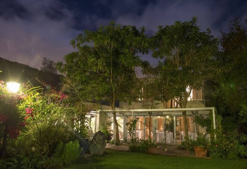 ホテル Last Word Constantia