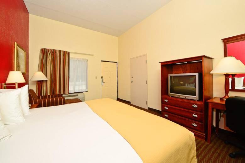 호텔 Manchester Heritage Inn & Suites