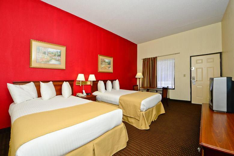 호텔 Manchester Heritage Inn & Suites