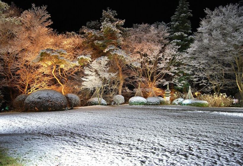 בית מלון כפרי Nasu Onsen Sanraku