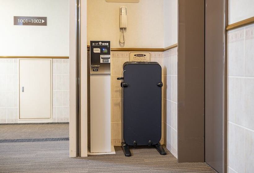 Отель Nishitetsu Inn Tenjin