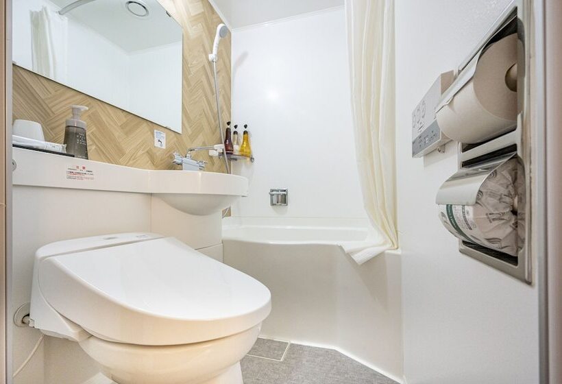 Отель Nishitetsu Inn Tenjin