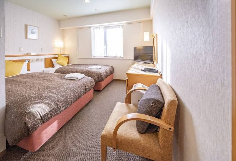 Отель Nishitetsu Inn Tenjin
