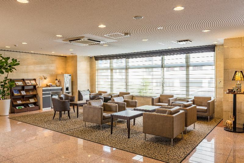 Отель Nishitetsu Inn Tenjin