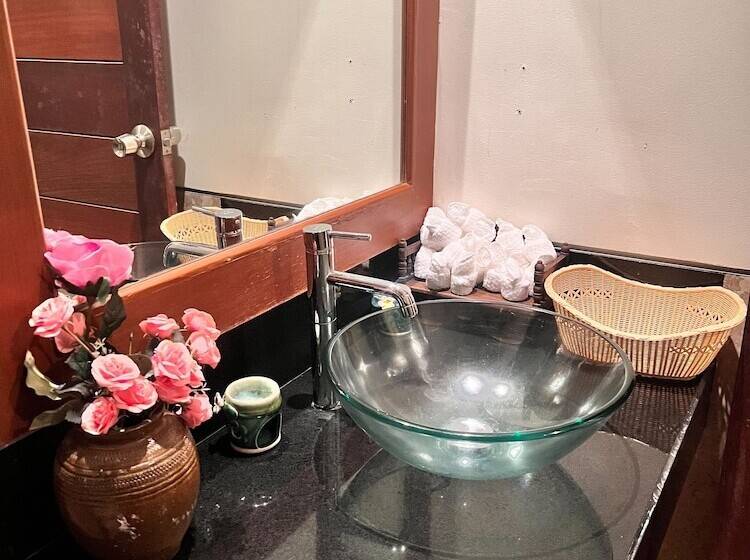 Отель Phunawa Resort Phuket Karon Beach   Sha Plus