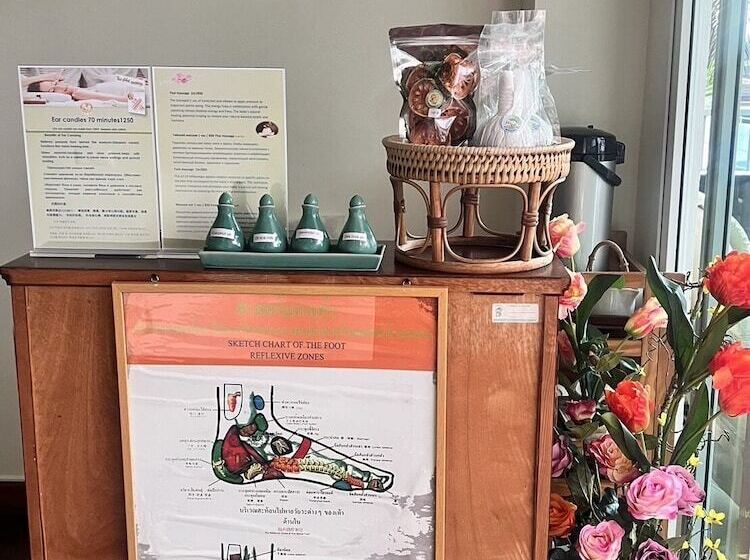 Отель Phunawa Resort Phuket Karon Beach   Sha Plus