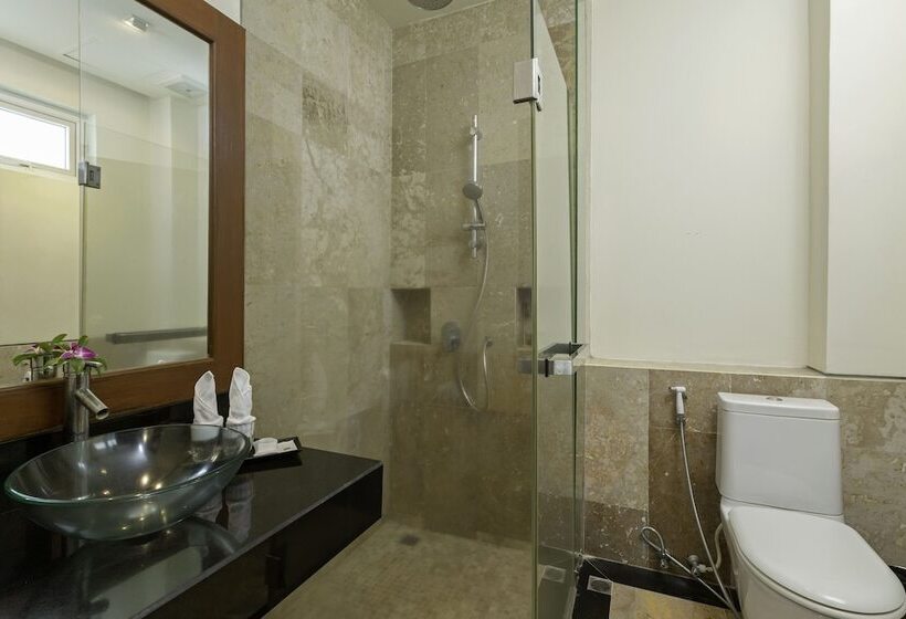 Отель Phunawa Resort Phuket Karon Beach   Sha Plus