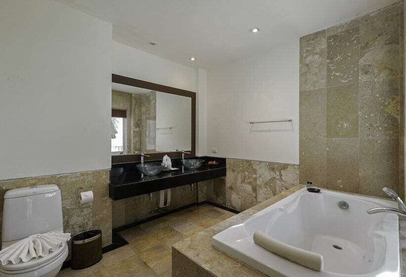 Отель Phunawa Resort Phuket Karon Beach   Sha Plus