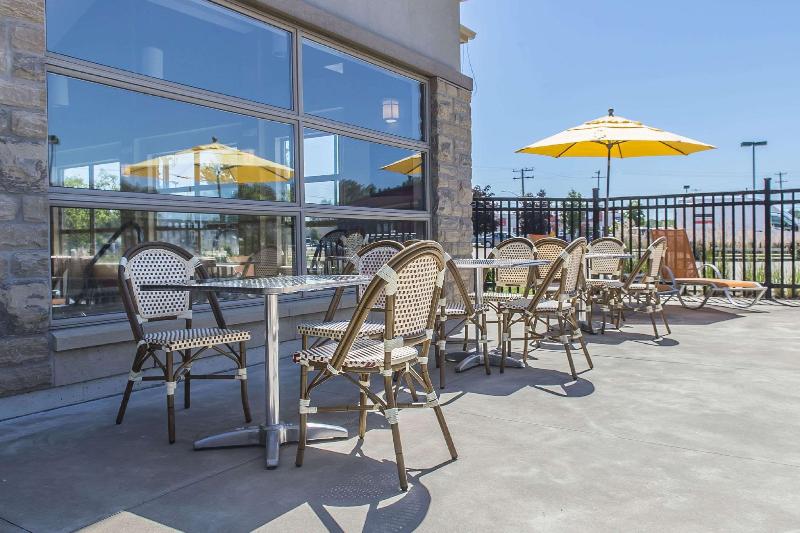 فندق Quality Inn & Suites