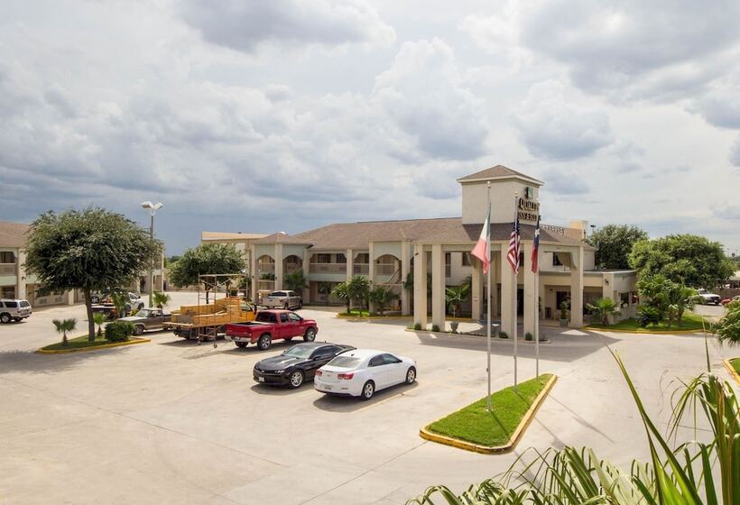 酒店 Quality Inn & Suites