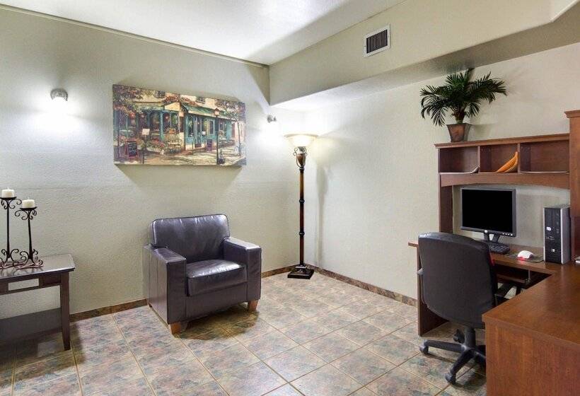 酒店 Quality Inn & Suites