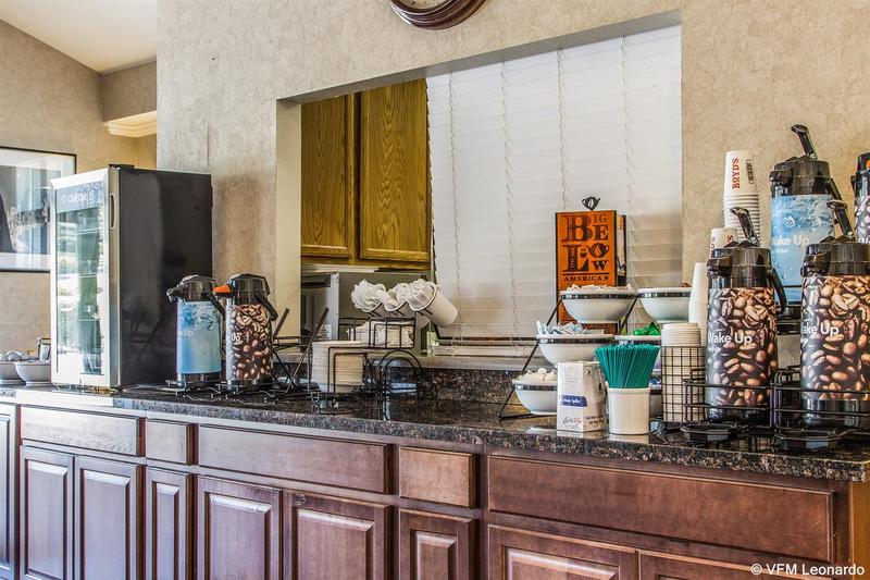 בית מלון כפרי Quality Inn Half Moon Bay Miramar Beach