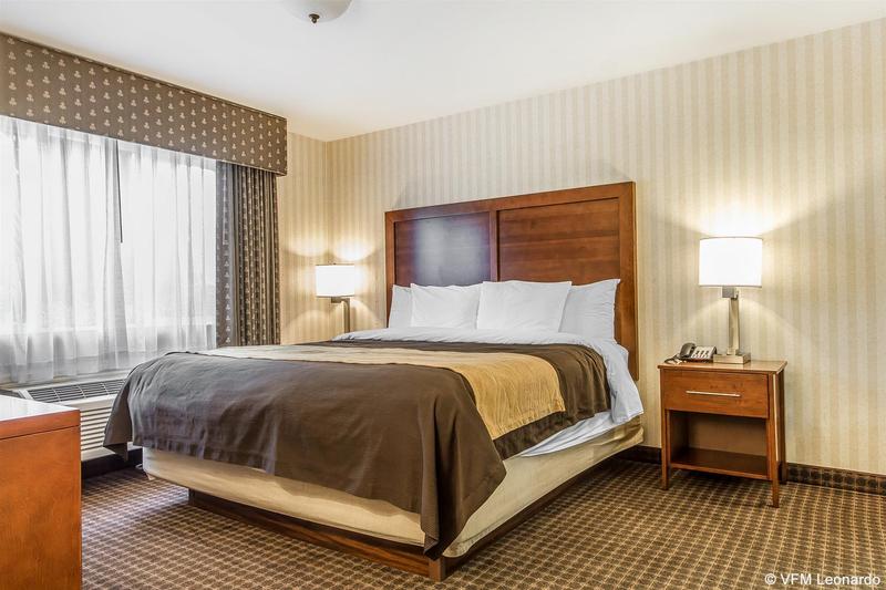 בית מלון כפרי Quality Inn Half Moon Bay Miramar Beach