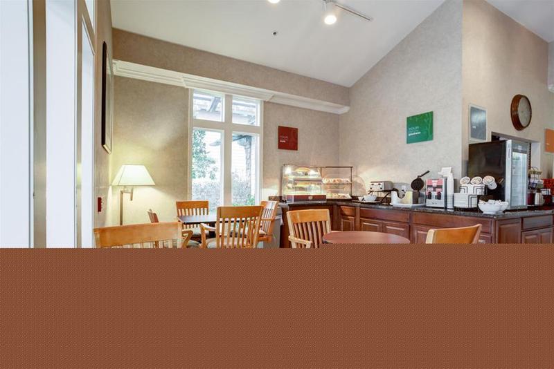 בית מלון כפרי Quality Inn Half Moon Bay Miramar Beach