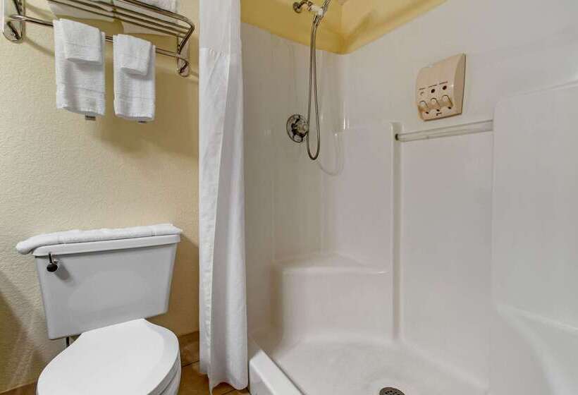 فندق Quality Inn I81 Exit 23