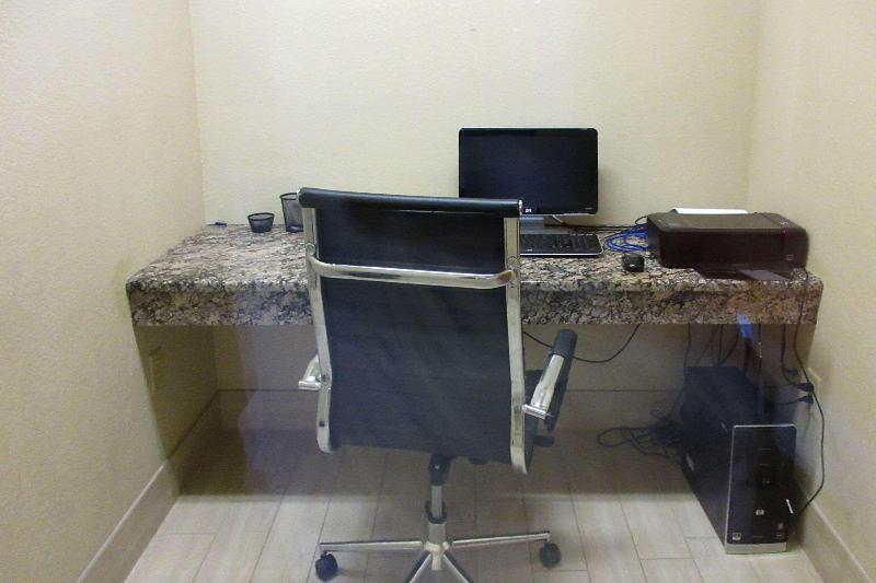 Отель Quality Inn