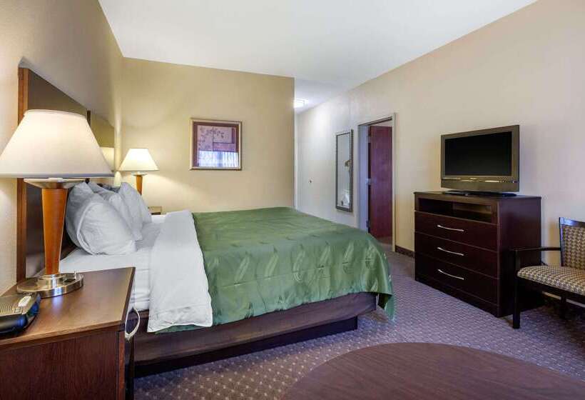 호텔 Quality Inn