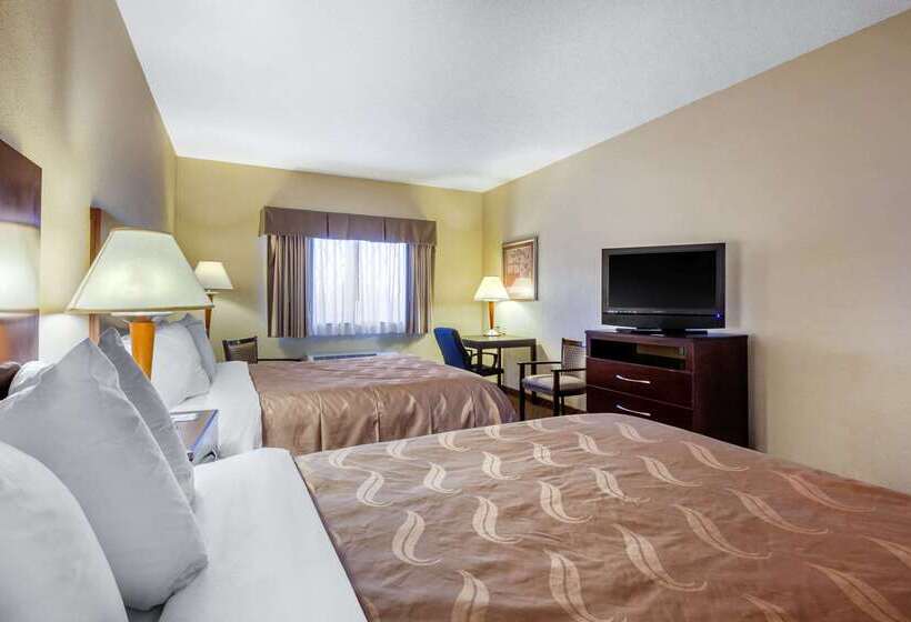 호텔 Quality Inn