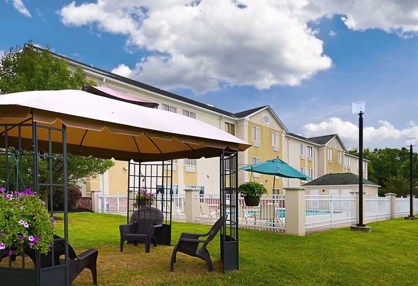 فندق Quality Inn Spring Mills  Martinsburg North