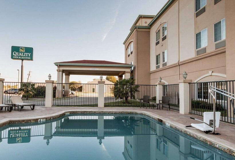 호텔 Quality Inn And Suites Groesbeck