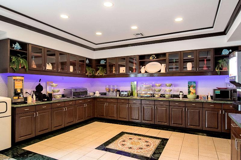 酒店 Quality Inn & Suites