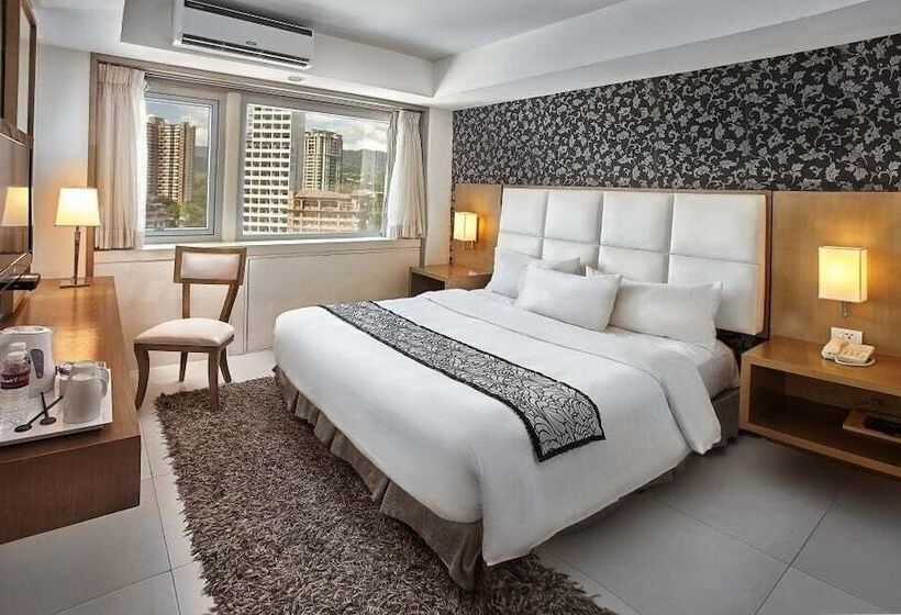 Quest Hotel & Conference Center Cebu