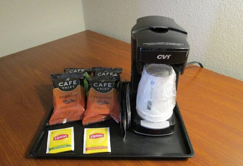 فندق Ramada By Wyndham Platte City Kci Airport