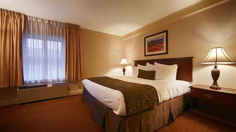 בית מלון כפרי Red Roof Inn & Suites Hazleton