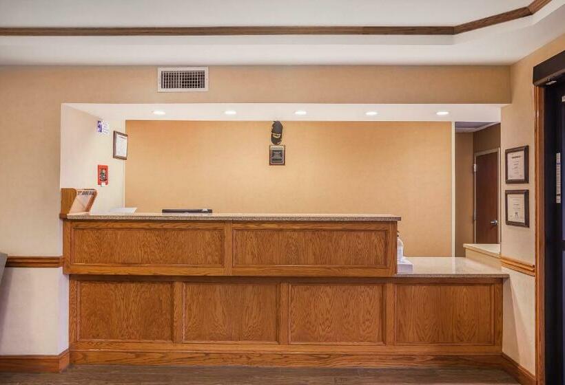 ホテル Tahlequah Inn