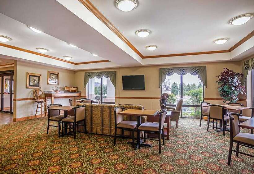 ホテル Tahlequah Inn