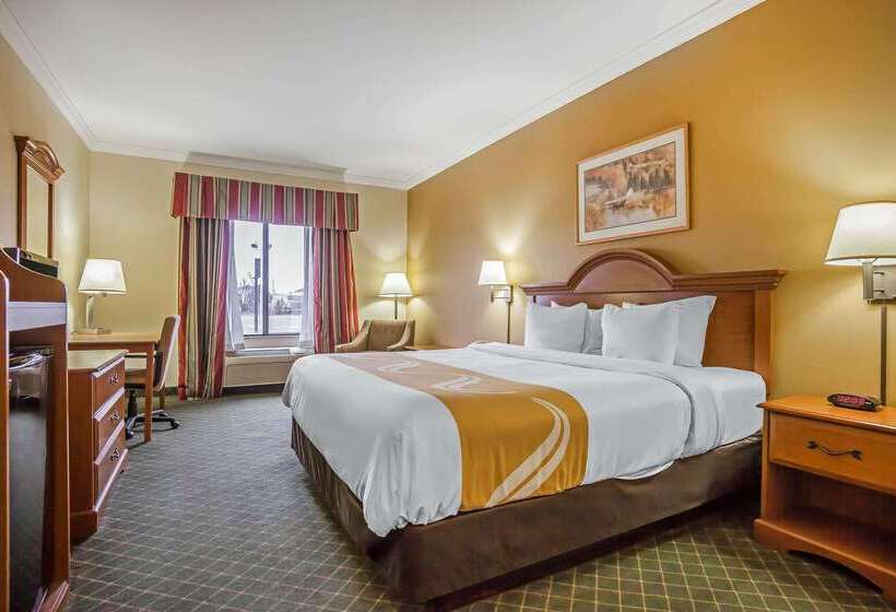 ホテル Tahlequah Inn