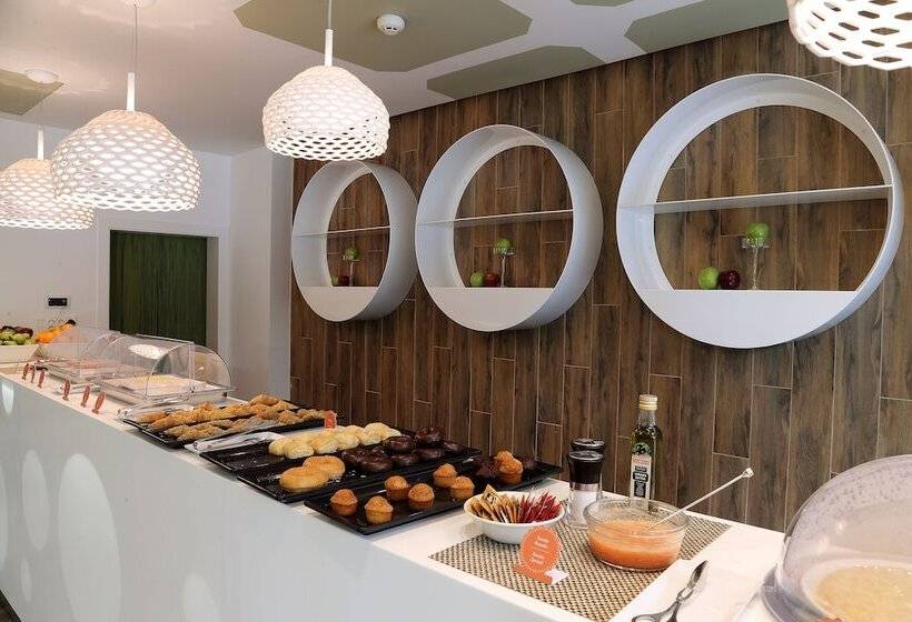 ホテル Room Mate Pau