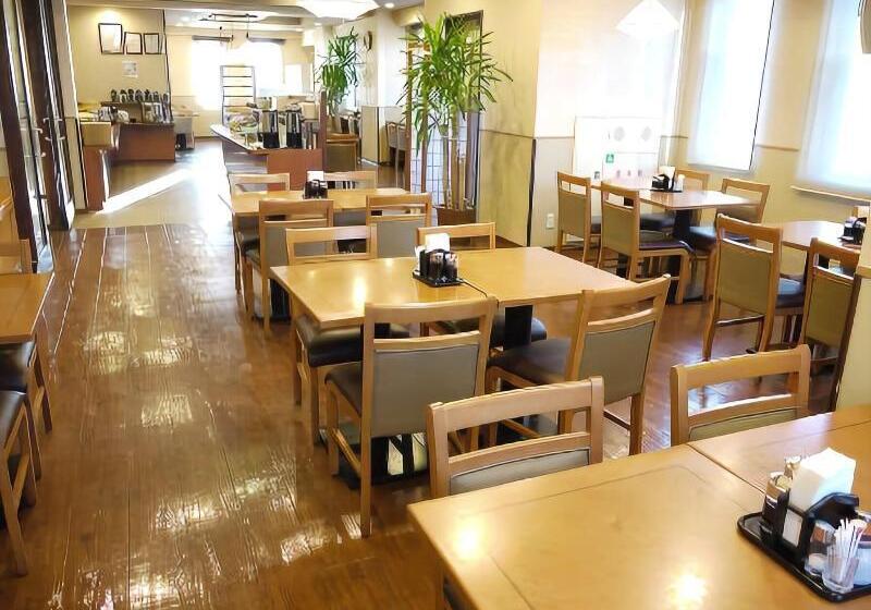 בית מלון כפרי Route Inn Abashiri Ekimae