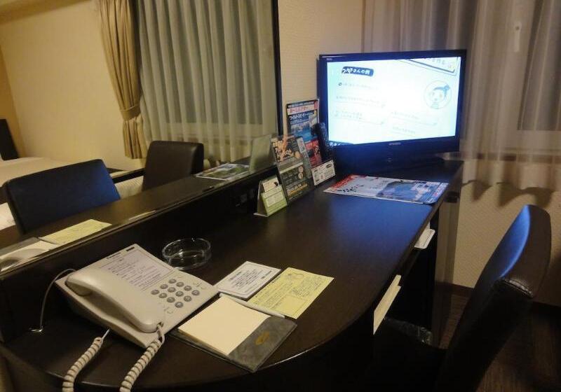 ホテル Route Inn Yokohama Bashamichi