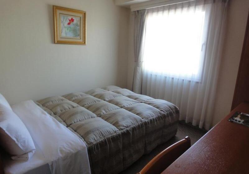 ホテル Route Inn Yokohama Bashamichi