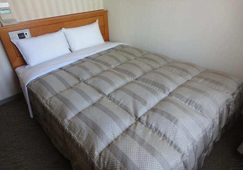 ホテル Route Inn Yokohama Bashamichi