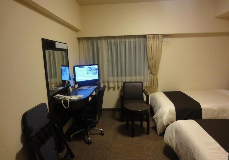 ホテル Route Inn Yokohama Bashamichi