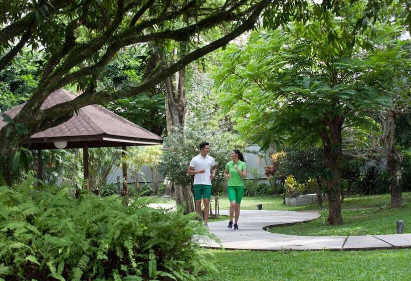 호텔 Royal Ambarrukmo Yogyakarta