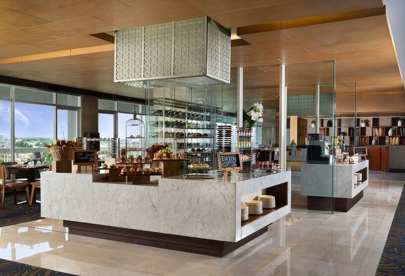 호텔 Royal Ambarrukmo Yogyakarta